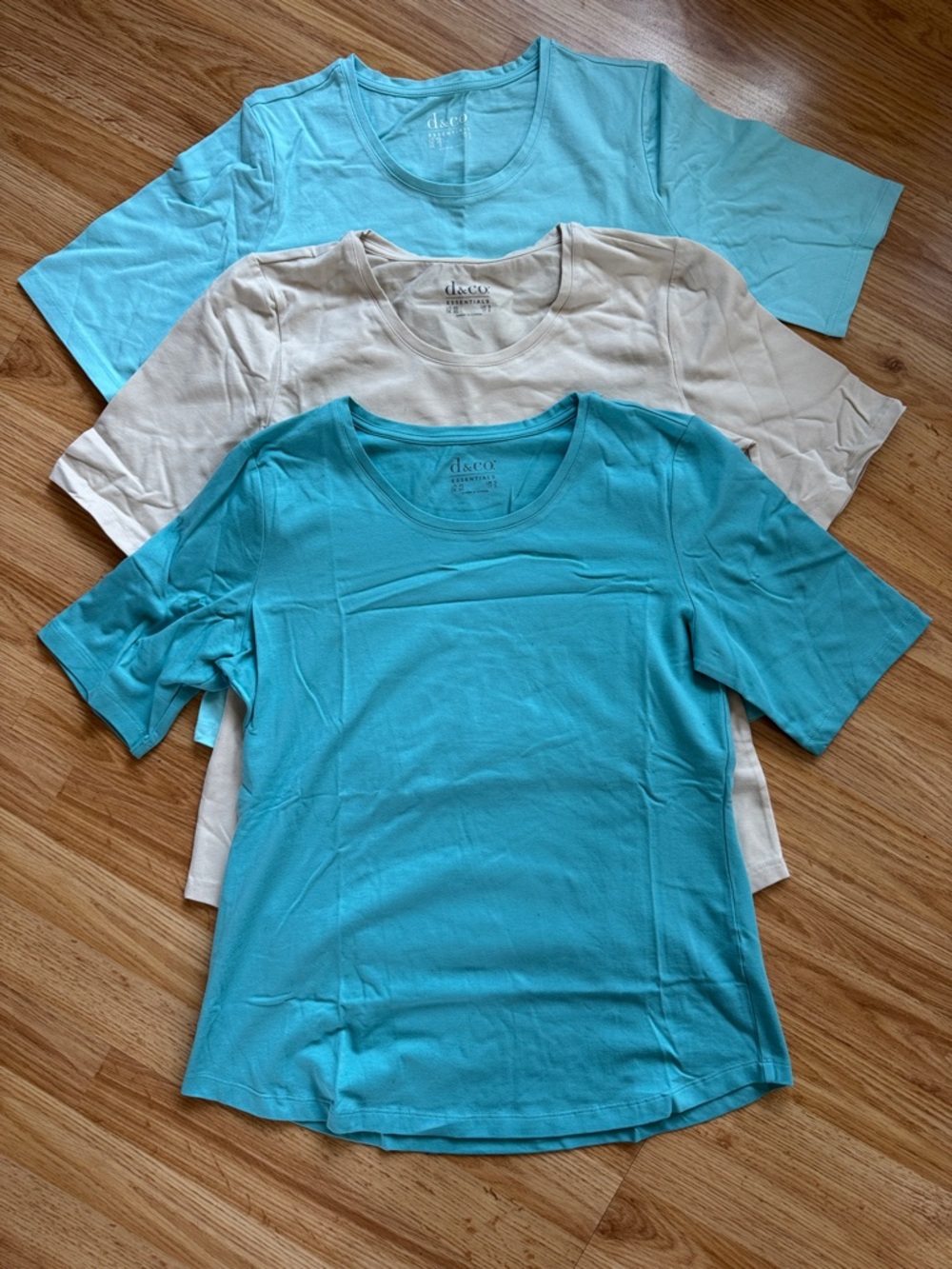 D&co V-Neck Trio 🔅 size XS